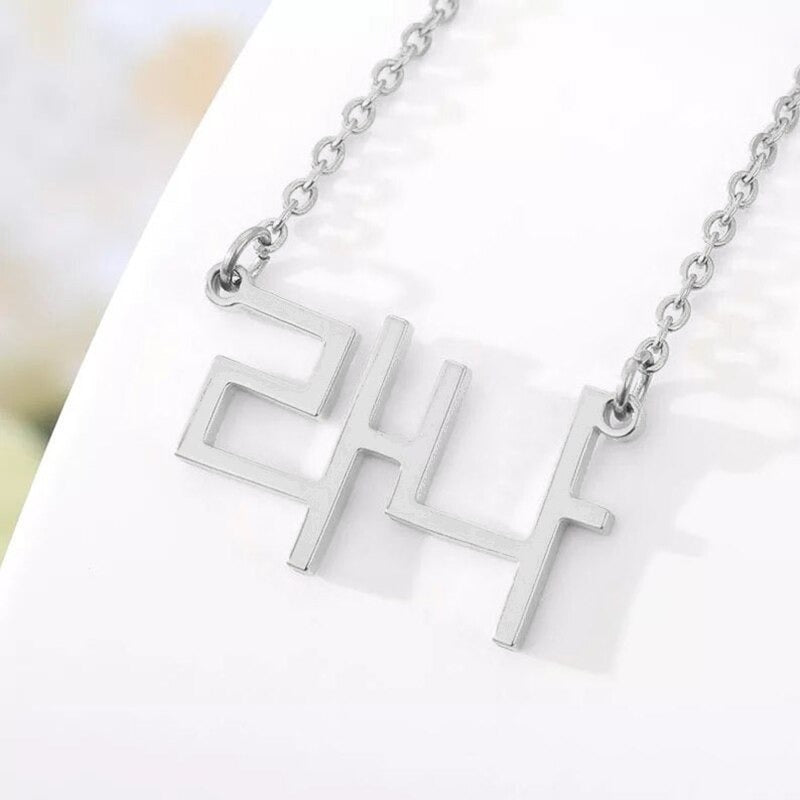 Personalized Name Necklace (Any Language: English, Arabic, Chinese, Hindi, Russian...)